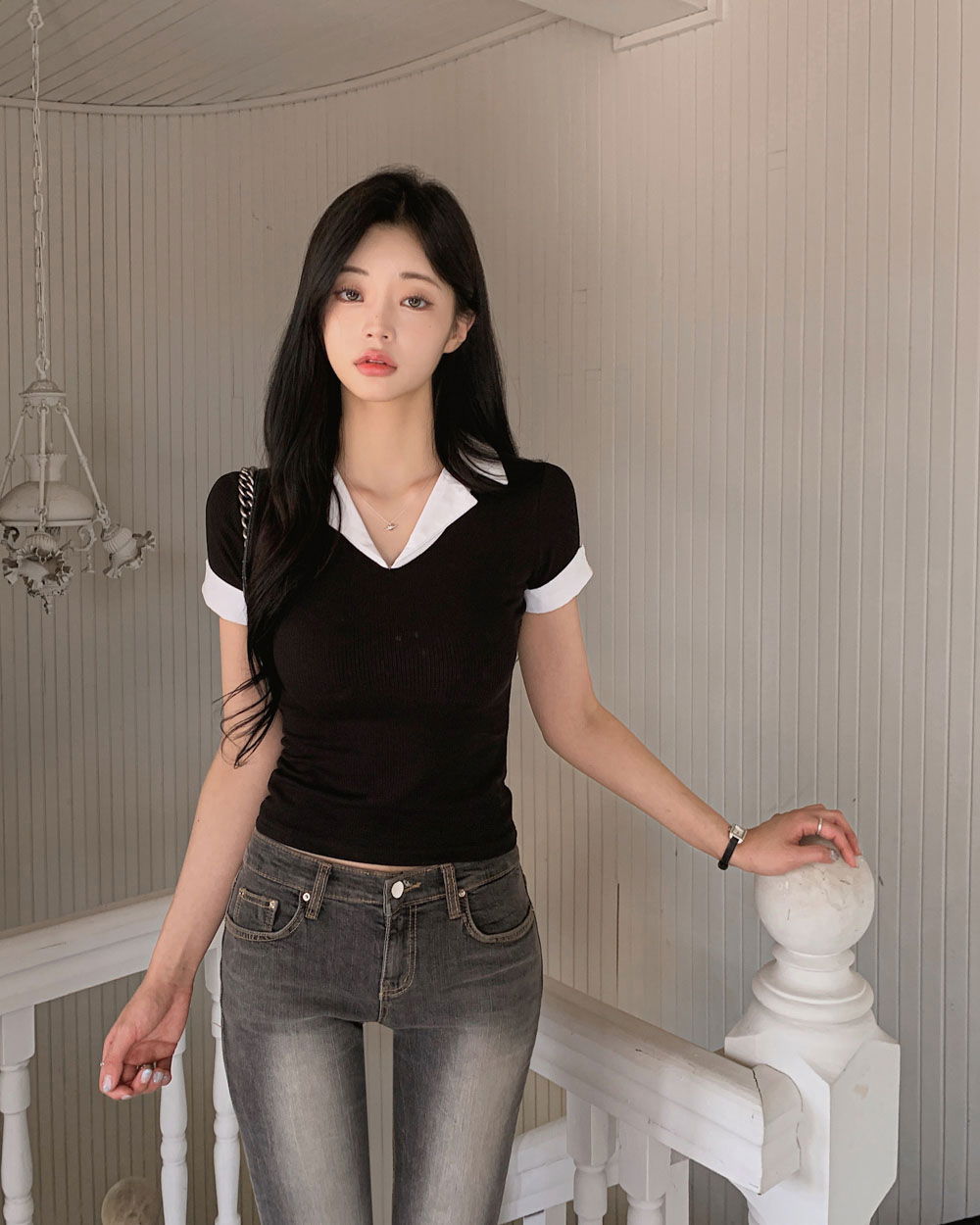 반팔 티셔츠 모델 착용 이미지-S1L57