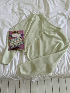 バジルVネックシースルー夏ニットクロップカーディガン