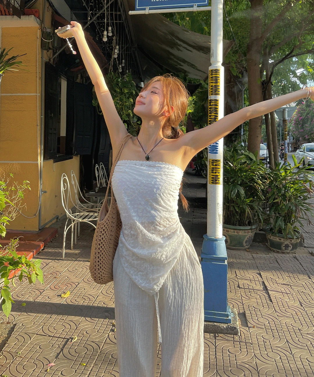 모에 레이스 플라워 시스루 스카프 나시 탑 튜브탑