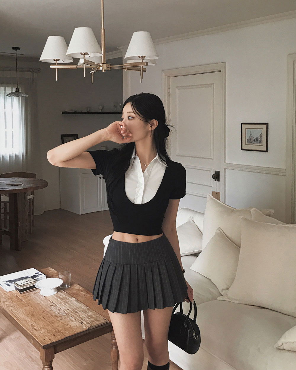 반팔 티셔츠 모델 착용 이미지-S1L34