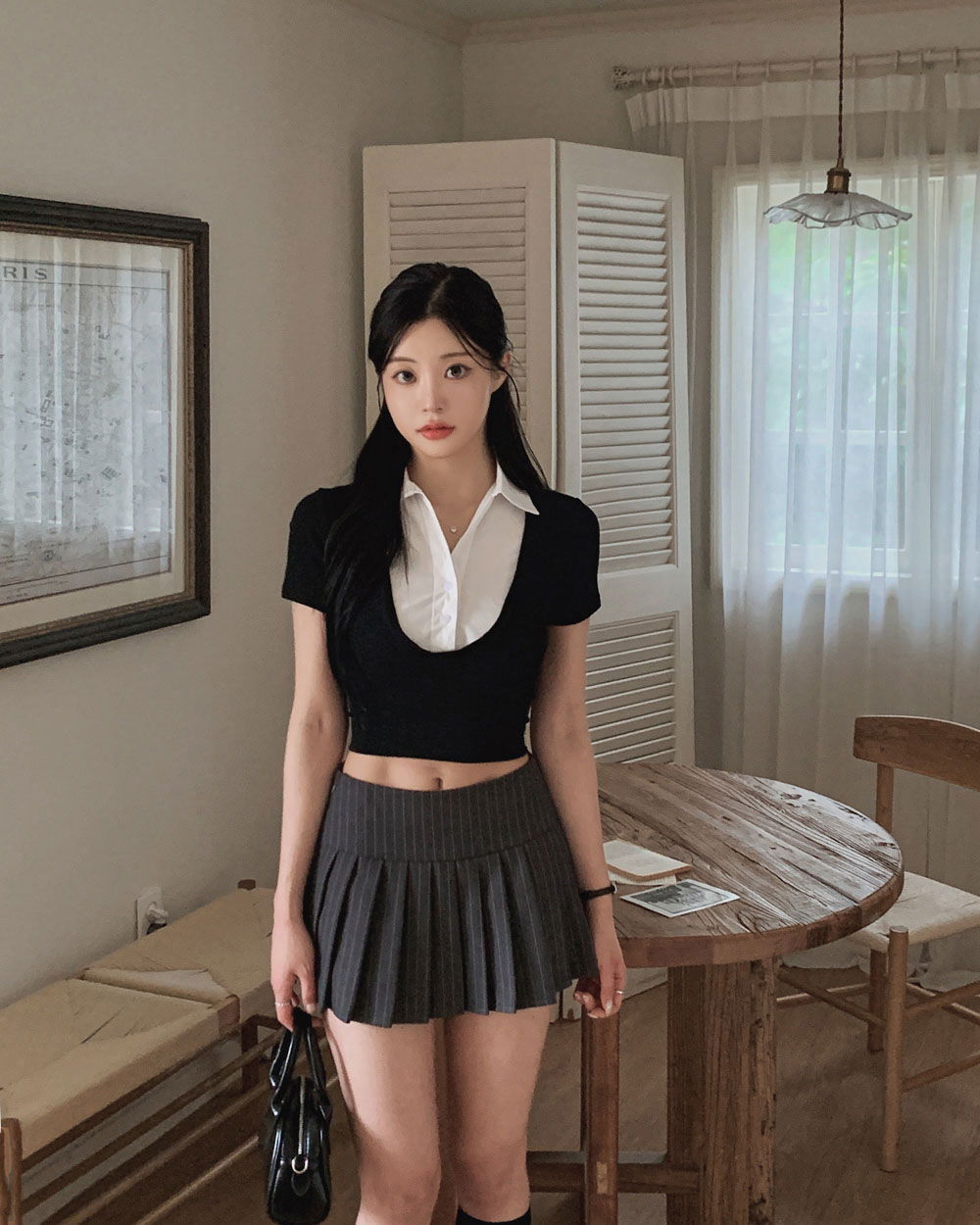 반팔 티셔츠 모델 착용 이미지-S1L40
