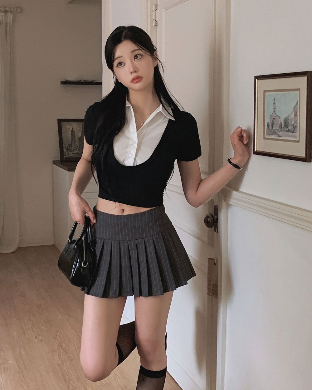 반팔 티셔츠 모델 착용 이미지-S1L49