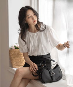 Modine Round Lace Shirring 1/2 Blouse