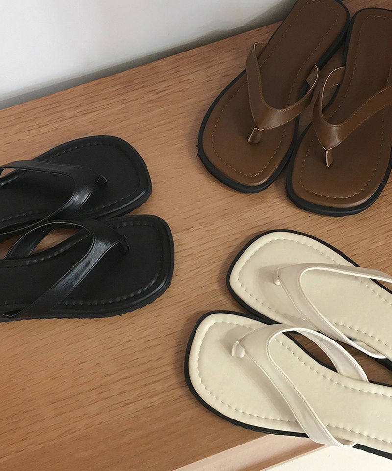 Daron Square Basic Slippers