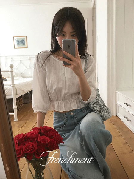 마르셰 여름 레이스 반버튼 7부 크롭 밴딩 블라우스/