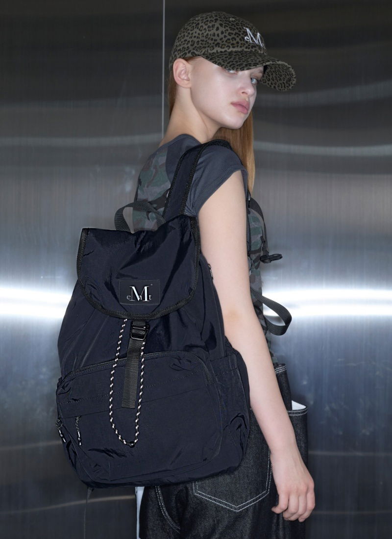 NOVE WIDE POCKET BACK PACK UNISEX Nove Wide Pocket Backpack for Men and Women