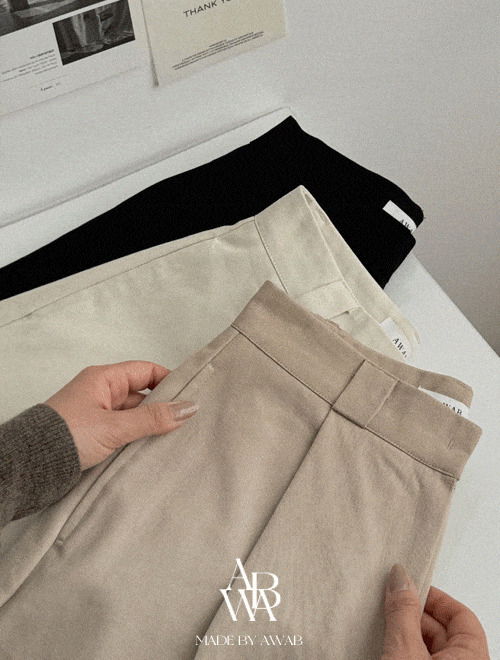 #AWABMADE:_Eco Hidden Pin Tuck Shorts -3 colors/3 sizes