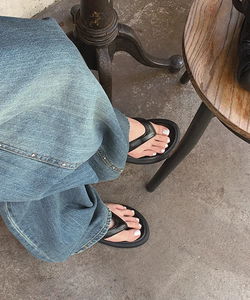 Pohen Jori Slippers -2 Colors