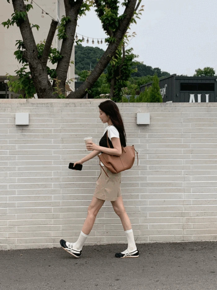 卡其褲