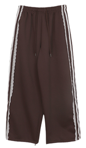wide-leg-pants
