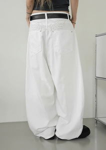 Wing embroidery wide pants