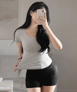 Lenny Modal Uniqlo Gulim Short Sleeve T-Shirt