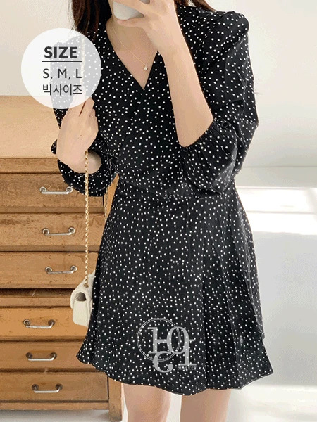 Art dot V-Neck wrap Dress 及膝洋裝
