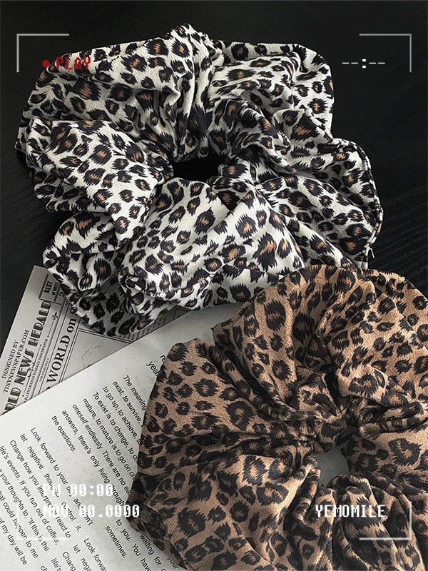 scarf