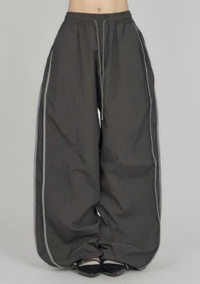 wide-leg-pants