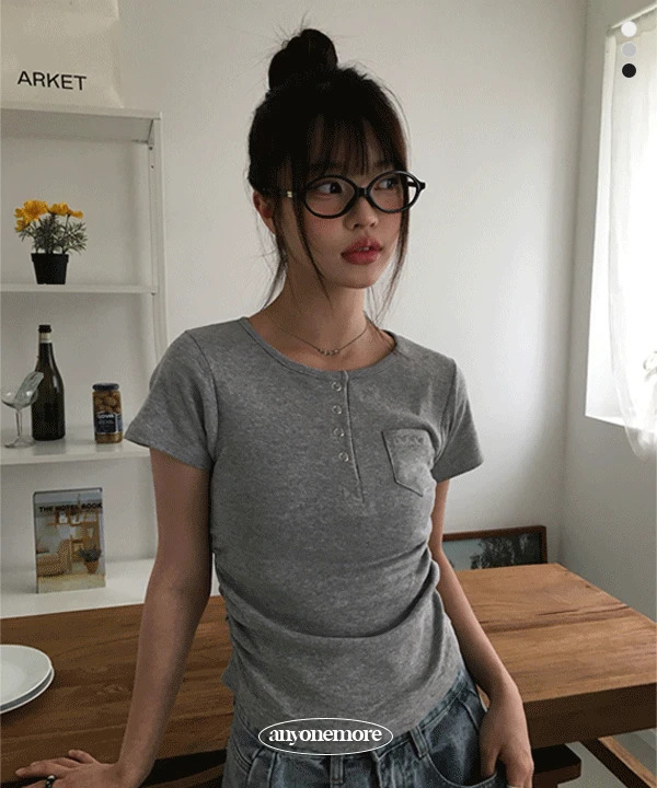 短袖上衣