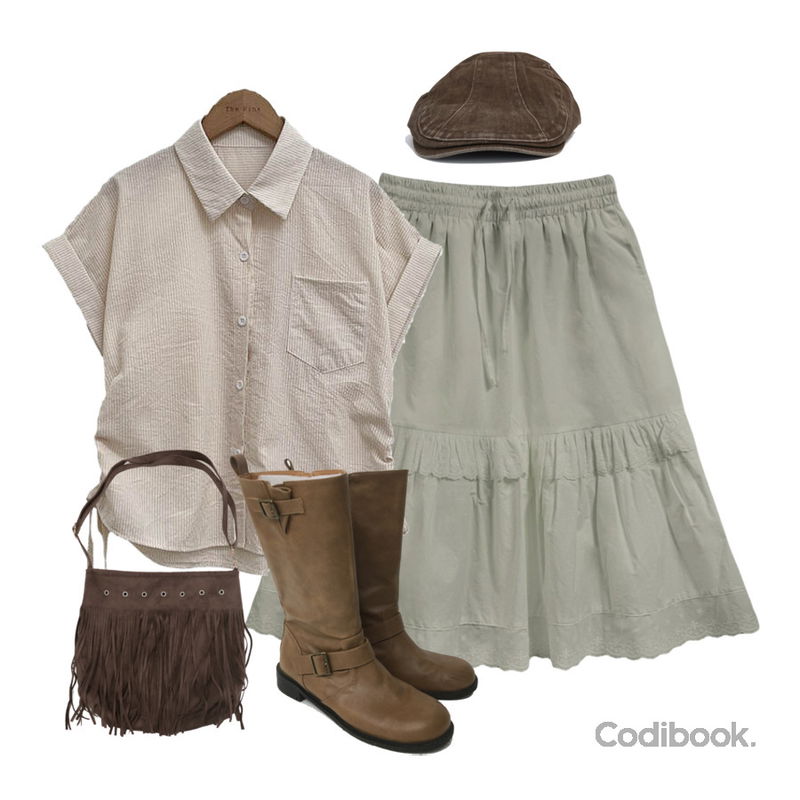 DANGDANG GIRL 스너그 빈티지 피그먼트 헌팅캡 모자,thepink 샬로 스트라이프 옆셔링 반팔 셔츠 남방 (4color),wonderwonder 네어 스웨이드 태슬 프린지 크로스백등을 매치한 코디