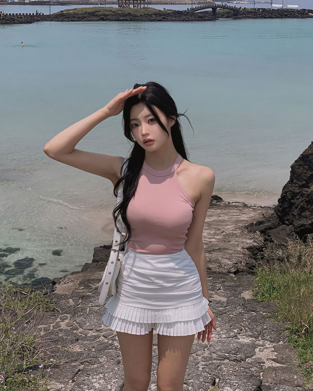 민소매 모델 착용 이미지-S1L28