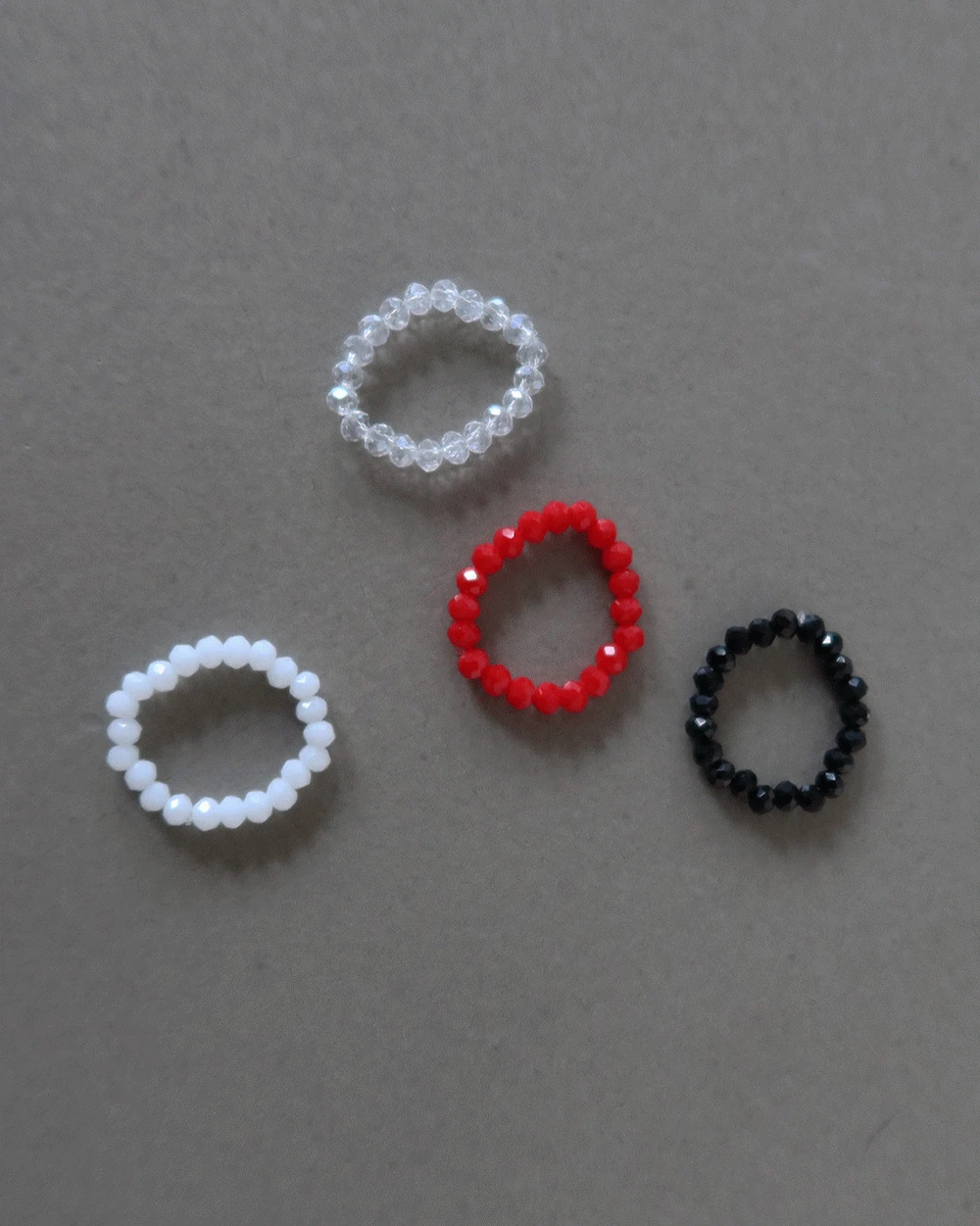 stud-earrings