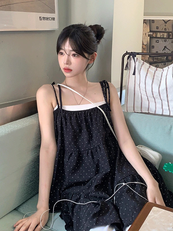 細肩帶緞面洋裝