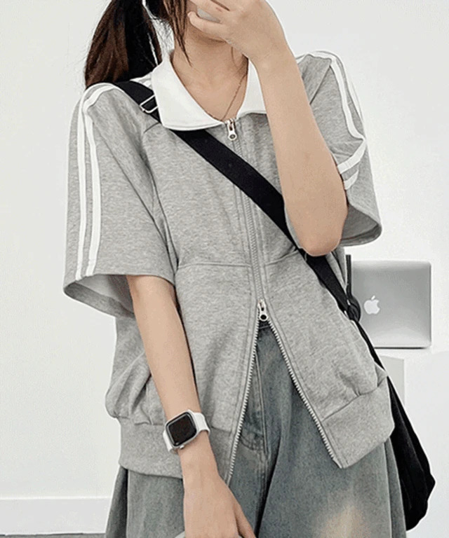 Track Two Way Short Sleeve Collar Zip-up