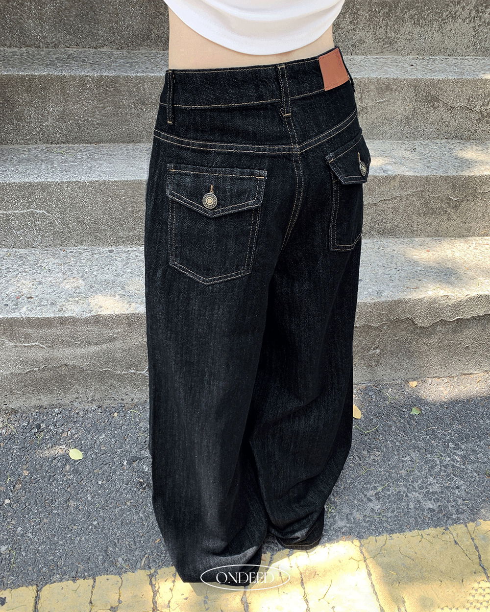 TUI BACKPOCKET Raw SEMI WIDE DENIM PANTS
