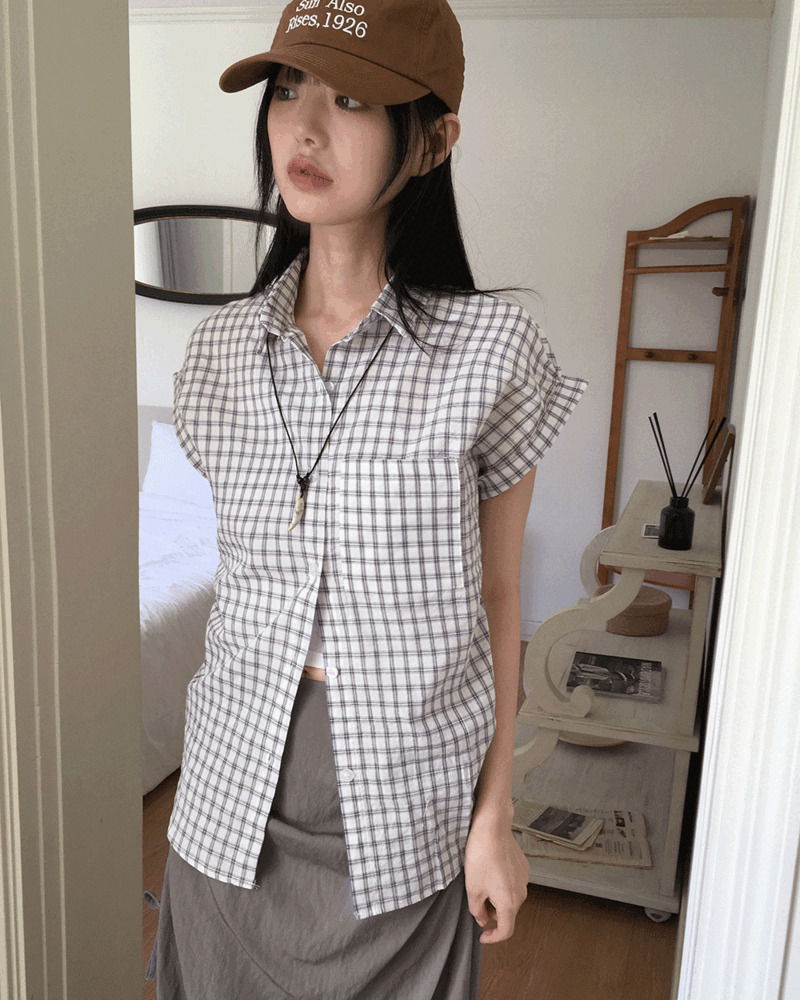 質感寬鬆格紋短袖棉麻襯衫