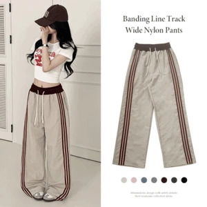 sweatpants