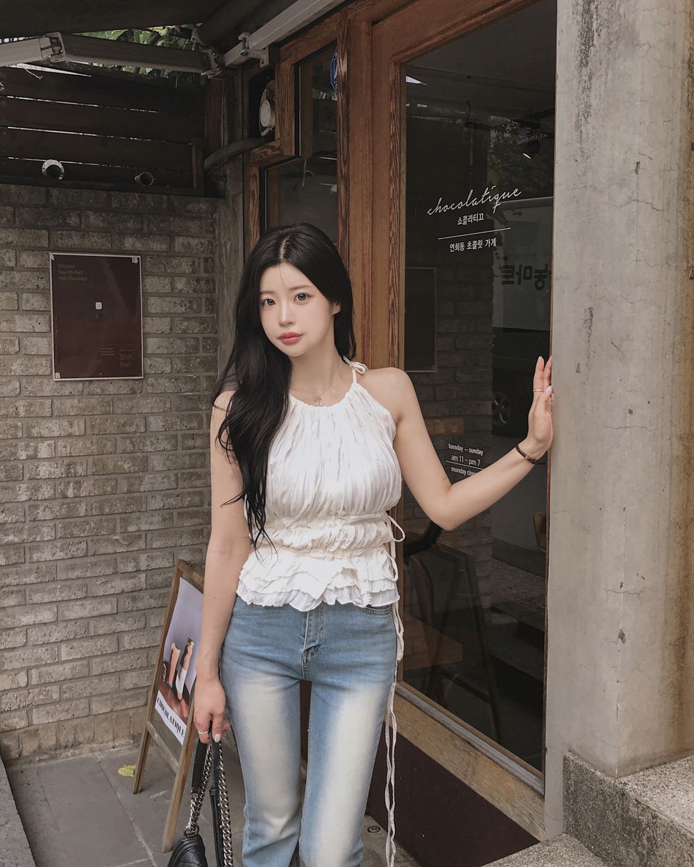 민소매 모델 착용 이미지-S1L42