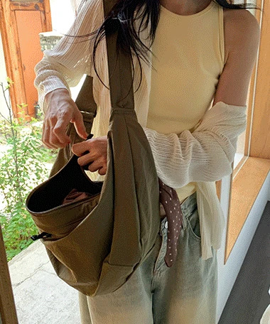 肩背包