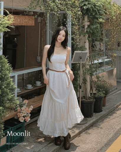 gown