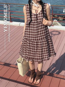 格紋荷葉邊吊帶連身洋裝