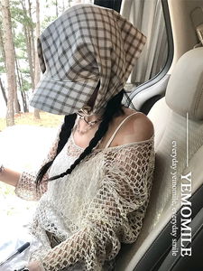 Wolf scarf check ball cap