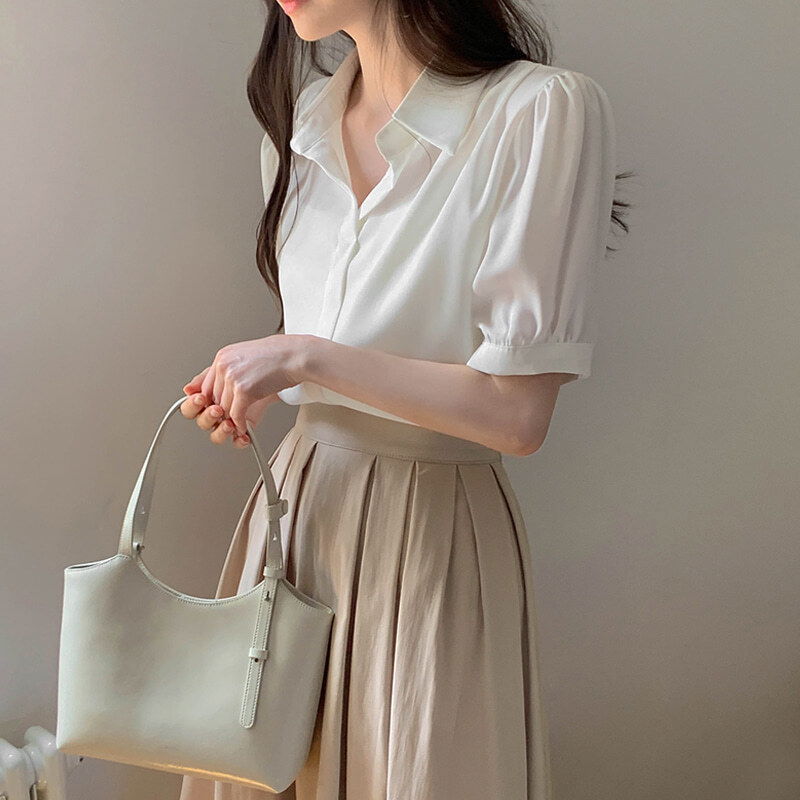 Sellit Soft Hidden Short Sleeve Blouse