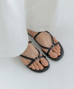 Hyphen Buckle Strap Sandals