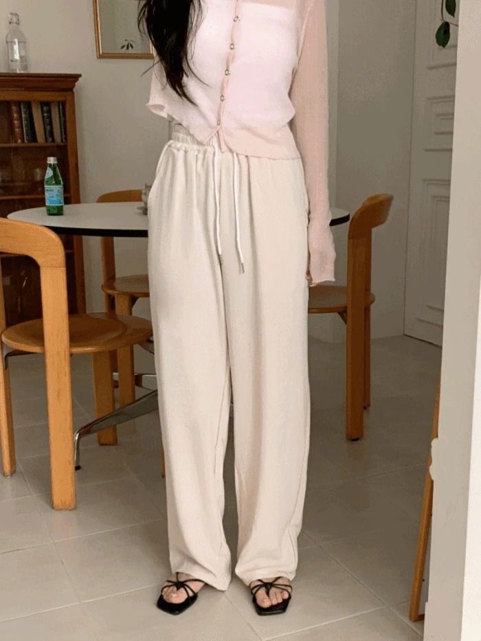 sweatpants
