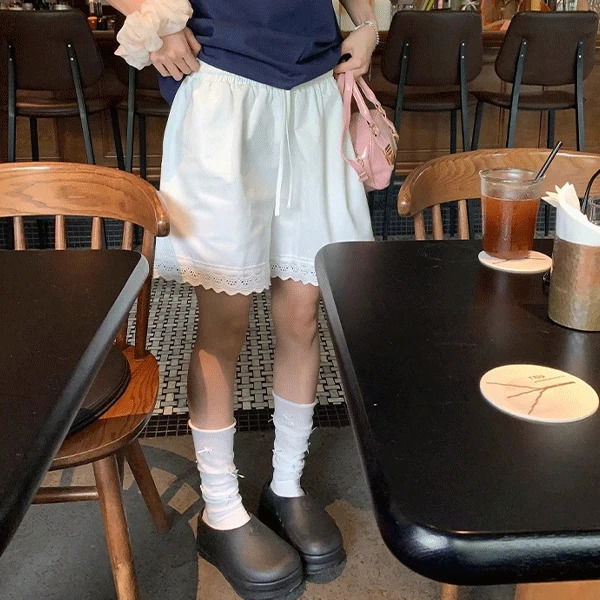 센치아 밴딩 레이스 반바지