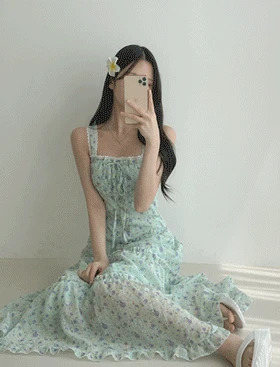 連身睡衣