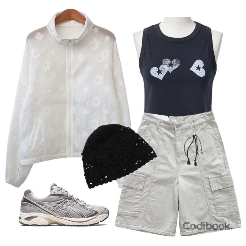 AAKE (*) SUMMER POCKET BERMUDA PT (3color),DAILYJOU 리델 플라워 뜨개 니트 비니,COLOR iN ID 레더 실버 멀티 키링등을 매치한 코디