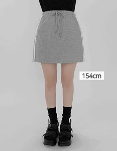 Two-line track 6 banding skirt pants