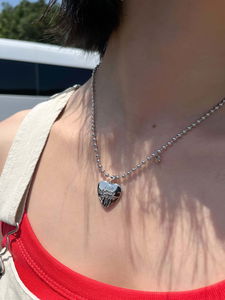 3D heart pendant necklace