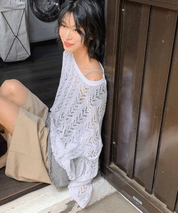 Monelka Loose-fit Mesh Knitwear