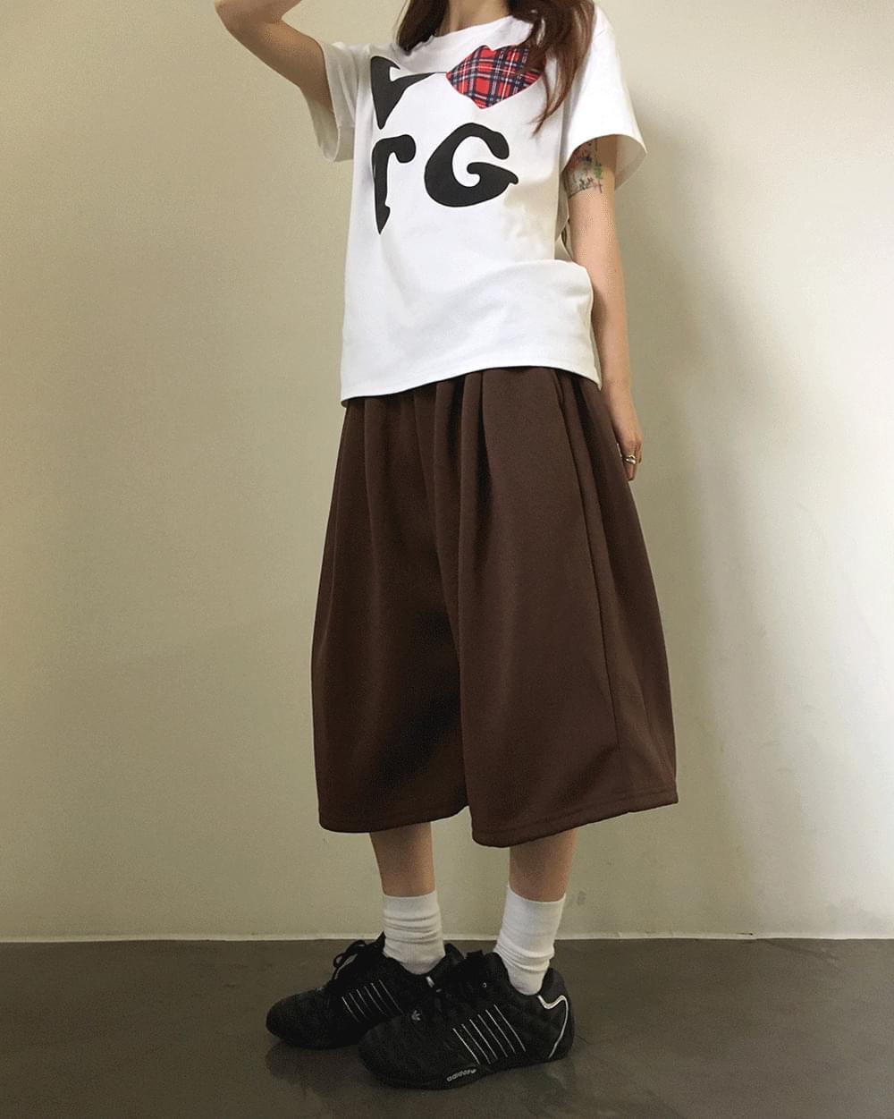 Benji Pintuck Wide Training Banding Bermuda Shorts Pants (Ships Today) 短裤
