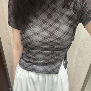 方格方領短袖上衣