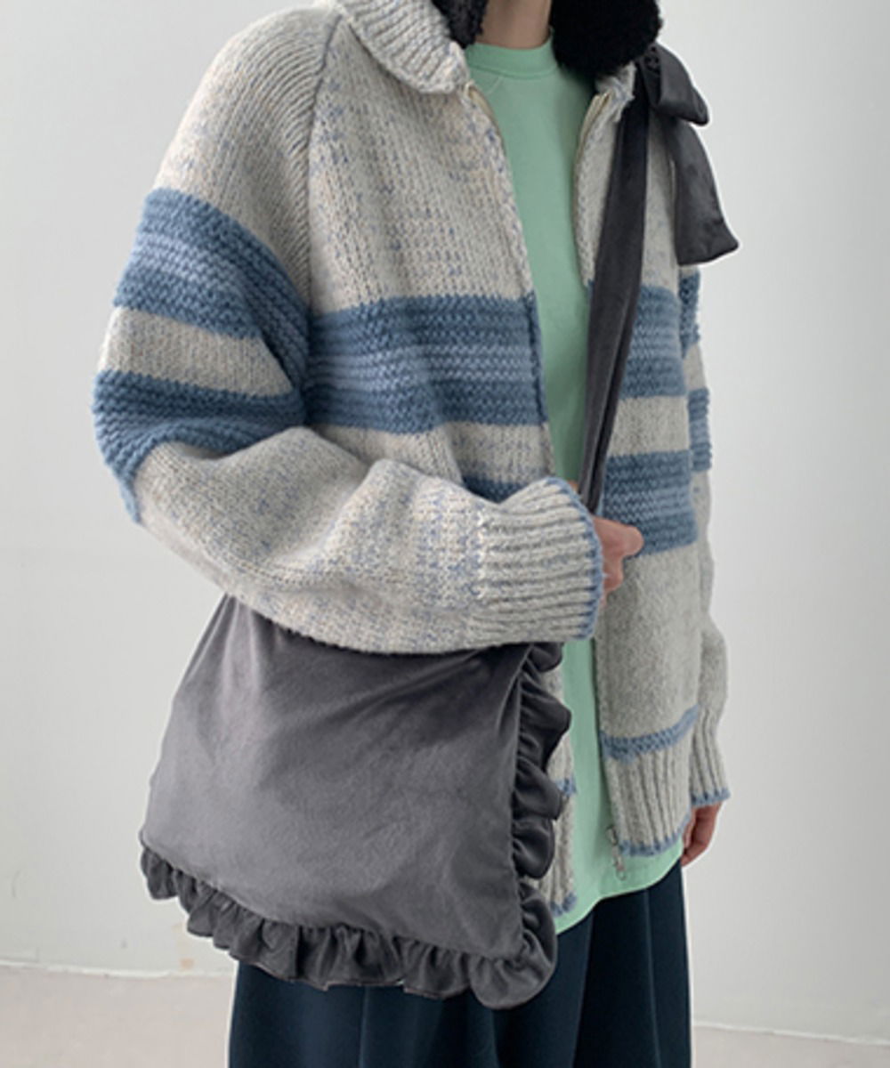 Deishu Velvet Frill Crossbody Bag