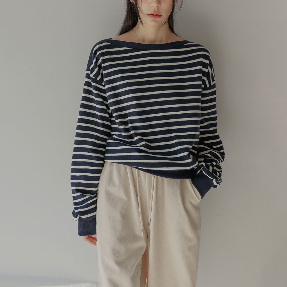 With You Boat Neck Off Shoulder Man to Man - 2 Types