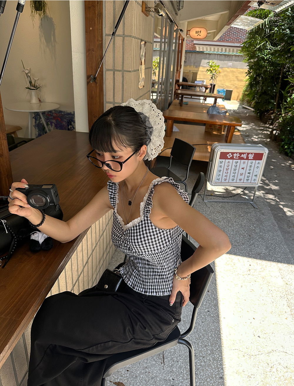 반팔 티셔츠 모델 착용 이미지-S1L74