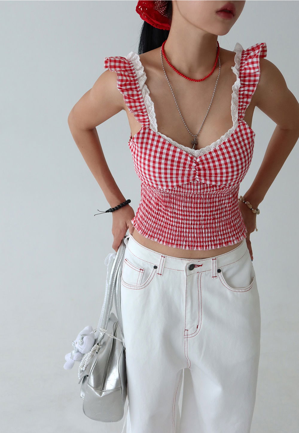 반팔 티셔츠 모델 착용 이미지-S1L89