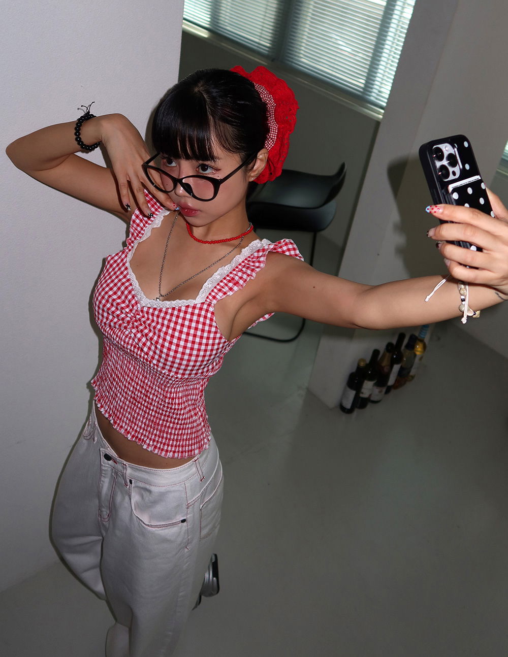 반팔 티셔츠 모델 착용 이미지-S1L83