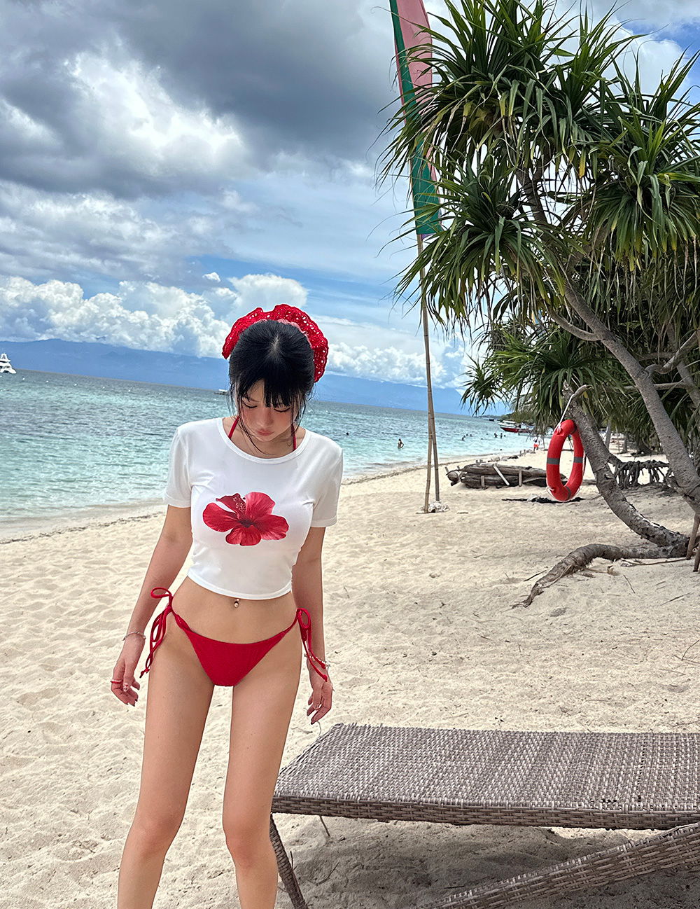 반팔 티셔츠 모델 착용 이미지-S1L106